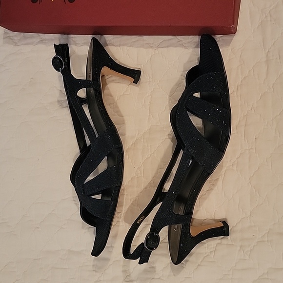 Vaneli Sparkle Navy 9.5 Narrow Kitten Heel Strappy Dress - Picture 10 of 12